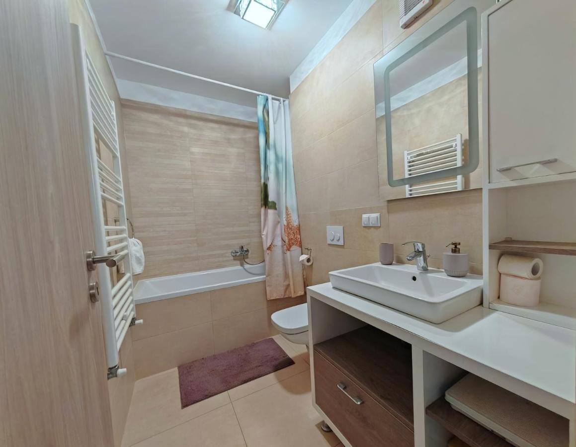 Luxurious Landing Apartment Brasov Luaran gambar
