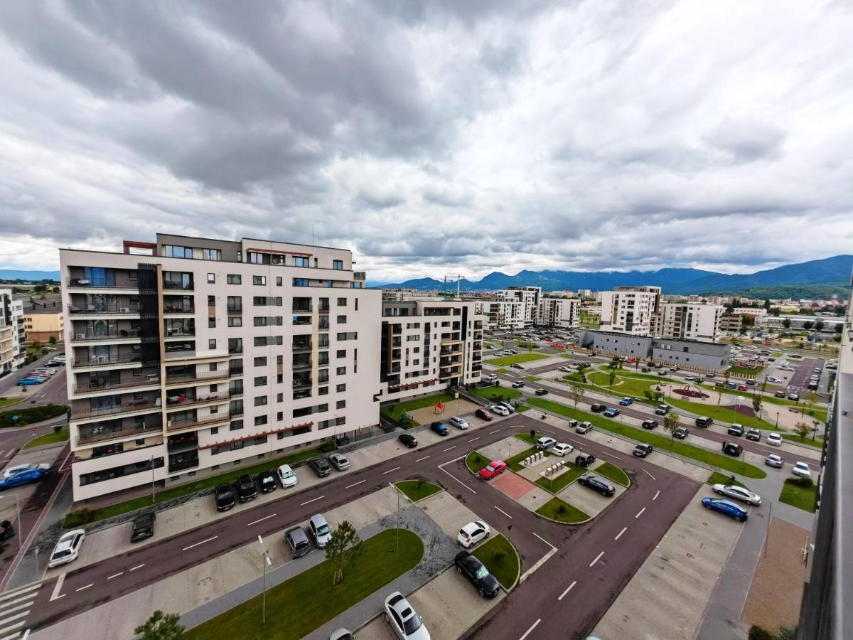 Luxurious Landing Apartment Brasov Luaran gambar